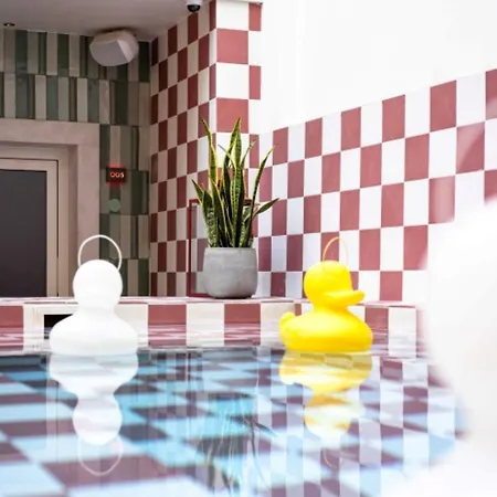 Upon Angels - Adults Only Apartmanhotel Lisboa
