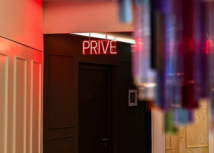 Upon Angels - Adults Only Апарт-отель 4*