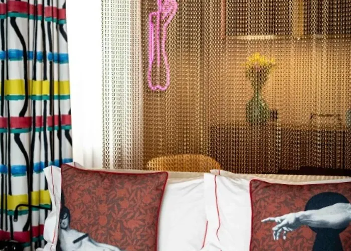 Upon Angels - Adults Only Апарт-отель 4*