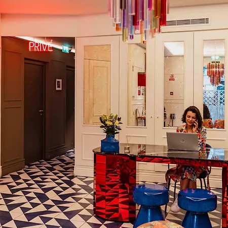 Upon Angels - Adults Only 4*