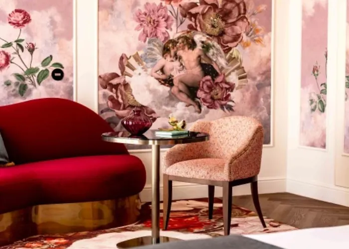 Upon Angels - Adults Only Lisbona